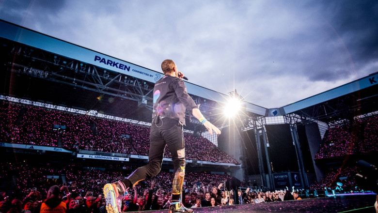 Trupa Coldplay a reusit sa reduca cu 59% emisiile de carbon din timpul turneului in jurul lumii, care dureaza de doi ani Imagine