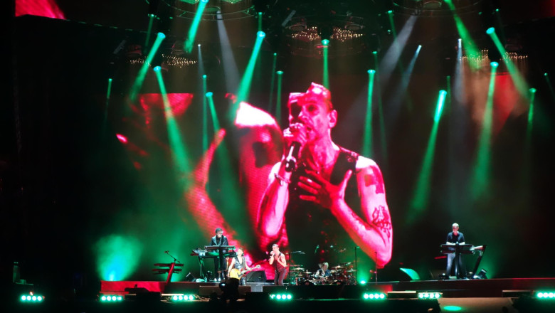 Trupa Depeche Mode a ajuns la Bucuresti Imagine