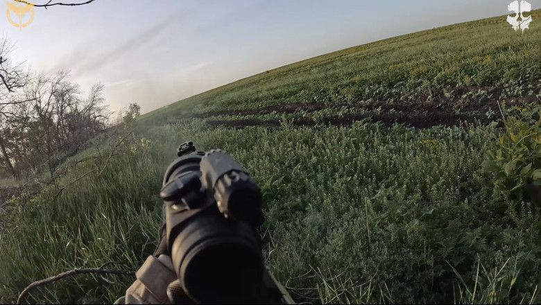 Trupele speciale ucrainene, actiune de curatare a pozitiilor inamice si luare de ostatici. „Trei moscoviti au fost mai putin norocosi” Imagine