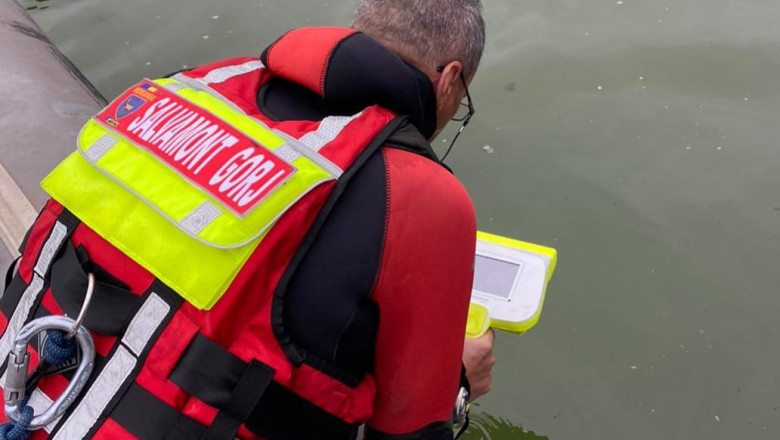 Trupul unui medic care s-a inecat in Lacul Gozna a fost gasit cu ajutorul unui aparat unic in Romania, bazat pe inteligenta artificiala Imagine