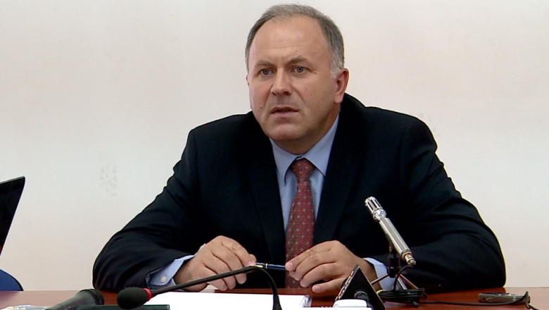 Tupeu de hot: a pradat casa sefului IPJ Iasi  Imagine