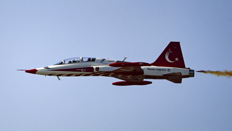 Turcia a raspuns cu lovituri aeriene in Siria si Irak dupa atacul terorist de langa Ankara Imagine