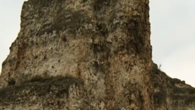 TURIST ACASA. Incursiune in cetatea Carsium Imagine