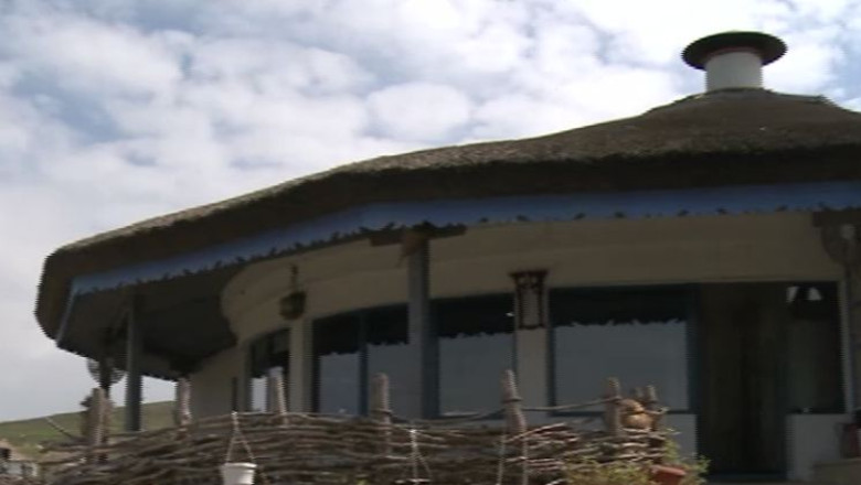 Turist acasa. Vacanta traditionala in Safari Village din judetul Tulcea Imagine