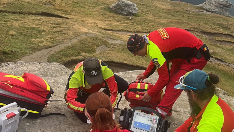 Turista din Germania, grav ranita in Muntii Bucegi in timpul unei drumetii Imagine