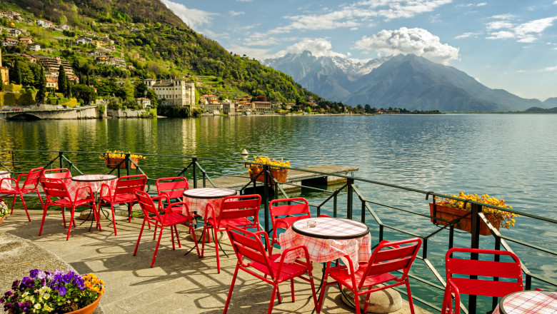 Turista revoltata de nota de plata pentru o cafea si o apa la Lacul Como, in Italia Imagine