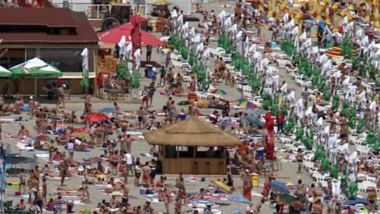 Turistii de weekend platesc mai mult. De ce e bine sa apelam la agentiile de turism pentru rezervari Imagine