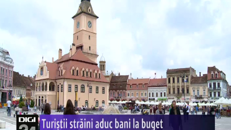 Turistii straini aduc bani la buget Imagine