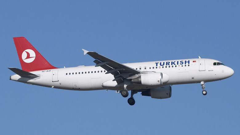 Turkish Airlines anuleaza peste 120 de zboruri pe aeroporturile din Istanbul din cauza ninsorilor Imagine