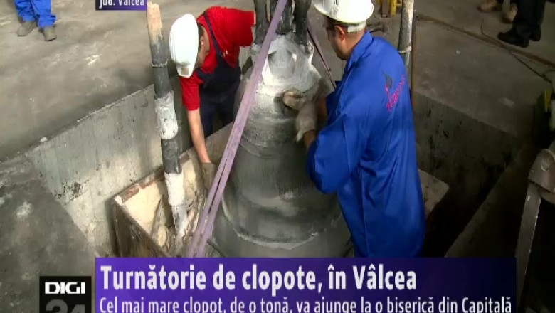 Turnatorie de clopote, in Valcea. Cel mai mare clopot, de o tona, va ajunge la o biserica din Capitala Imagine