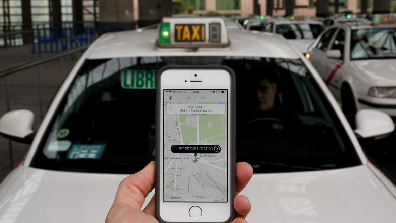 Uber s-a lansat oficial in Romania. Cum functioneaza aplicatia care concureaza cu taximetristii Imagine