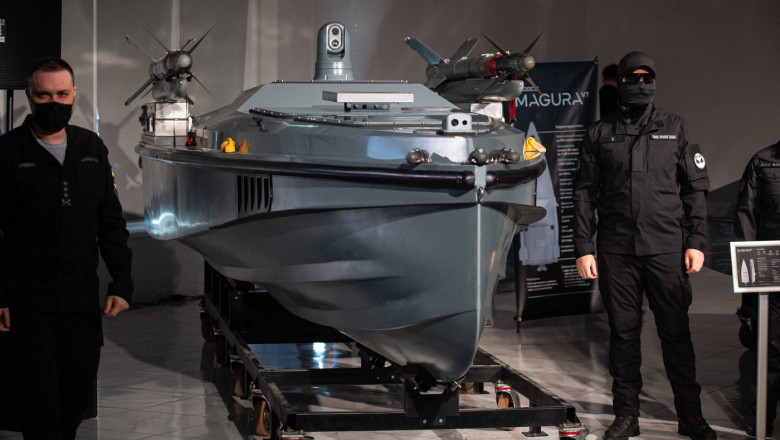 „Ucigasele de nave”. Ucraina a prezentat pentru prima data publicului cea mai recenta serie de drone Magura Imagine