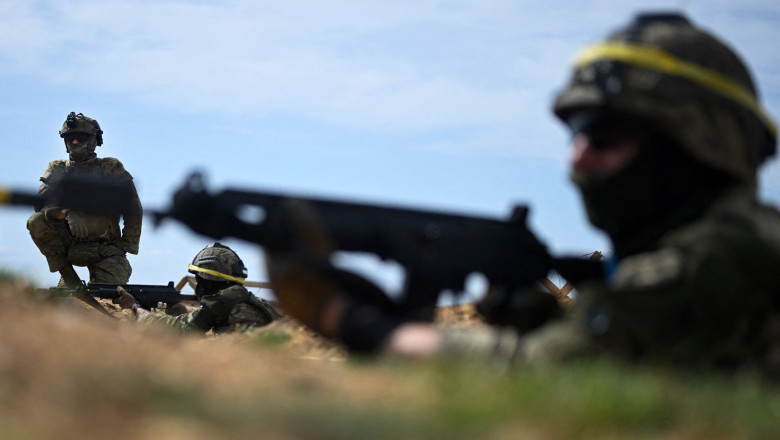 Ucraina a capturat doi mercenari din Camerun recrutati de Rusia. Cu cat erau platiti acestia pentru a lupta de partea Kremlinului Imagine