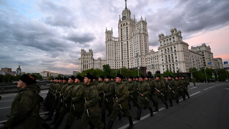 Ucraina avertizeaza ca Rusia ar putea inscena atacuri asupra propriei populatii de 9 Mai Imagine