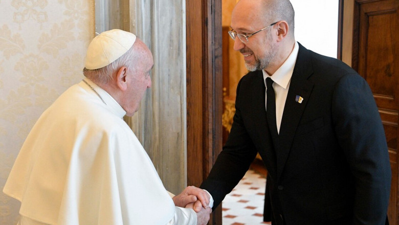 Ucraina cere ajutorul Papei Francisc pentru repatrierea miilor de copii rapiti si dusi in Rusia Imagine