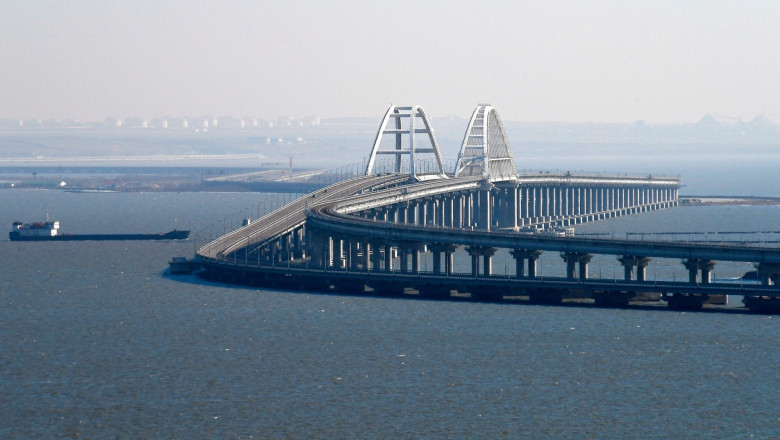 Ucraina cere ca Podul Kerci sa fie demolat: „Rusia nu are dreptul sa rescrie legile maritime” Imagine