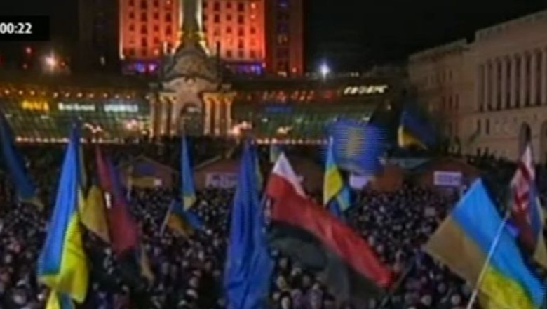 Ucraina este in pragul revolutiei. Presedintele Ianukovici a anuntat ca negocierile cu UE se vor relua Imagine