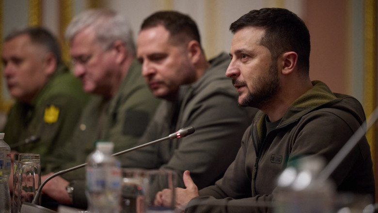 Ucraina spune ca nu refuza sa negocieze cu Rusia, dar trebuie sa-si retraga mai intai trupele: „Putin este pregatit? Evident, nu” Imagine