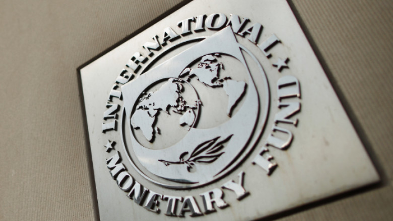 Ucraina vrea sa obtina pana la 20 de miliarde de dolari de la FMI intr-un program de imprumut care a obtinut acordul expertilor Imagine