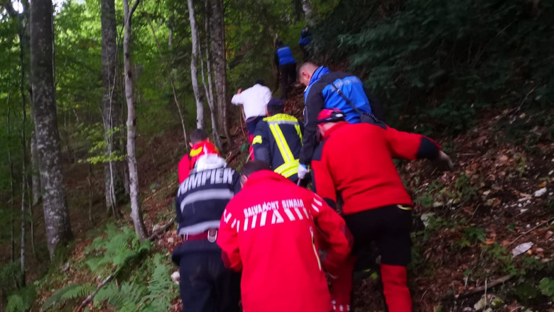 Ucrainean ratacit in Fagaras, coborat de pe munte dupa o misiune a Salvamont de peste 10 ore Imagine