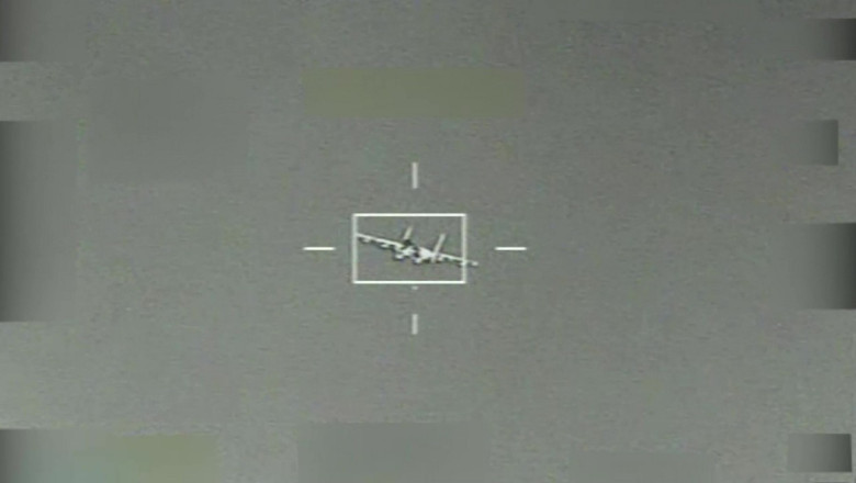 Ucrainenii au doborat un avion de lupta rusesc deasupra Marii Negre. Atac rus masiv asupra orasului Dnipro Imagine