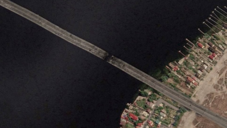 Ucrainenii au lovit un pod strategic din Hersonul ocupat. Rusii spun ca au capturat cea mai mare centrala electrica pe carbune Imagine