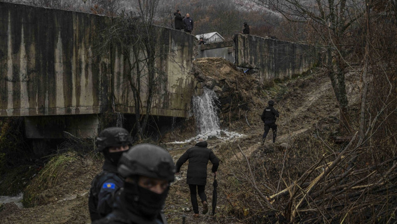 UE denunta atacul din Kosovo drept „act terorist”. Trupe KFOR au fost trimise sa protejeze canalul de aprovizionare cu apa Imagine