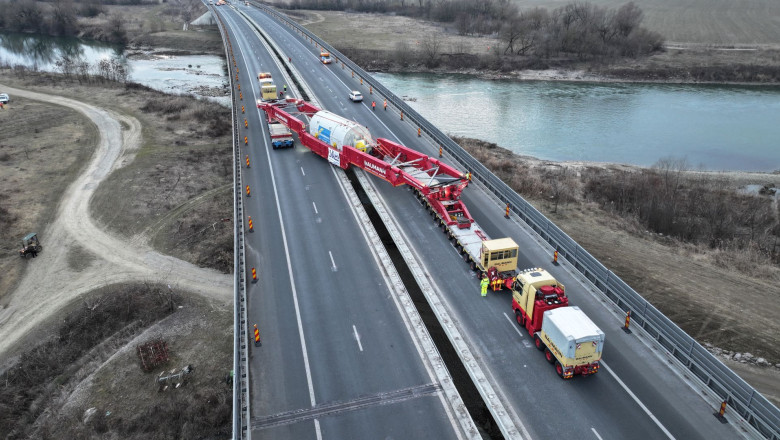 Ultimul transport agabaritic pentru Termocentrala Mintia, de 753 de tone, intra in tara sambata. Ce traseu va parcurge Imagine