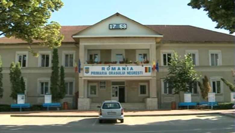 Un agent fiscal a furat peste 700.000 de lei din taxele platite de localnicii din Negresti Imagine