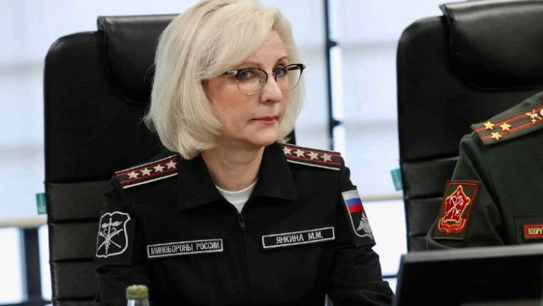 Un alt oficial a cazut de la fereastra in Rusia. Obiecte personale si acte au fost gasite la etajul 16 al unui bloc Imagine