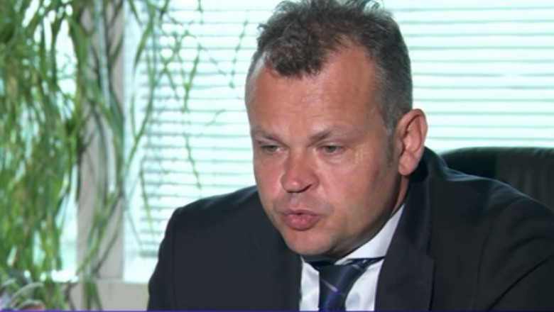 Un an - recordul de supravietuire in functie al managerilor privati. In locul lor sunt numiti apropiati ai oamenilor politici  Imagine