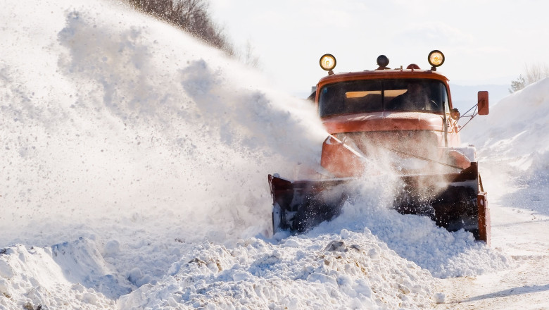 Un angajat al CNAIR a murit la deszapezire. Barbatul era la munca de peste 40 de ore. Ce spun colegii Imagine