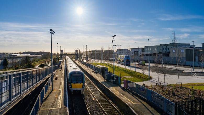 Un angajat la caile ferate se plange ca primeste un salariu de 121.000 de euro pe an si nu face nimic Imagine