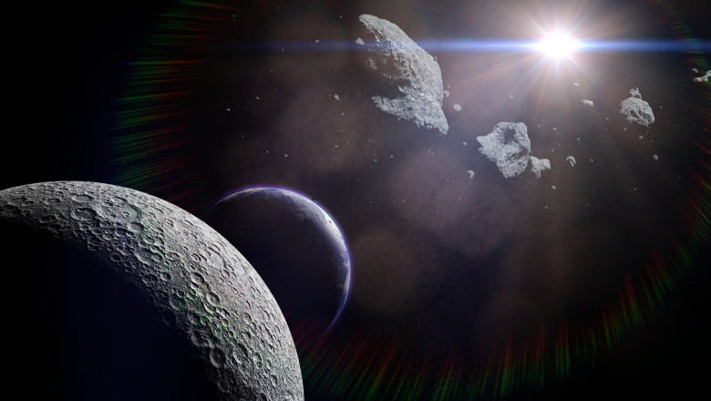 Un asteroid care trece in fiecare an prin apropierea Pamantului ar fi de fapt o bucata din Luna Imagine