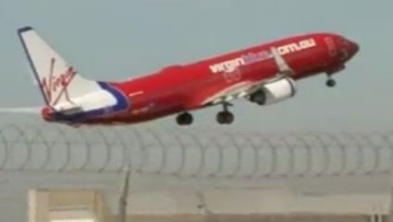 Un avion care decolase din Australia, fortat sa aterizeze in Bali Imagine