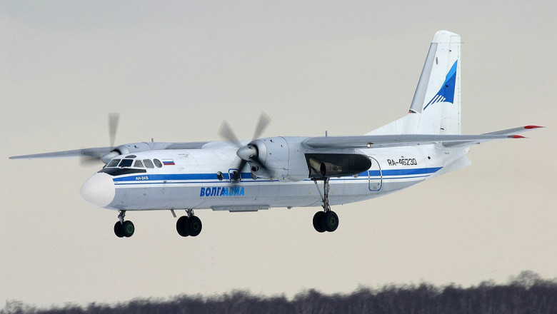 Un avion cu 49 de persoane la bord s-a prabusit in Rusia. Nu exista supravietuitori Imagine