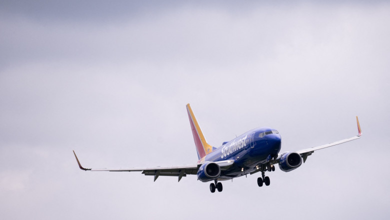 Un avion de pasageri a evitat la limita coliziunea cu un supersonic. Pilotul a facut o „manevra de urgenta”, la 10 minute dupa decolare Imagine