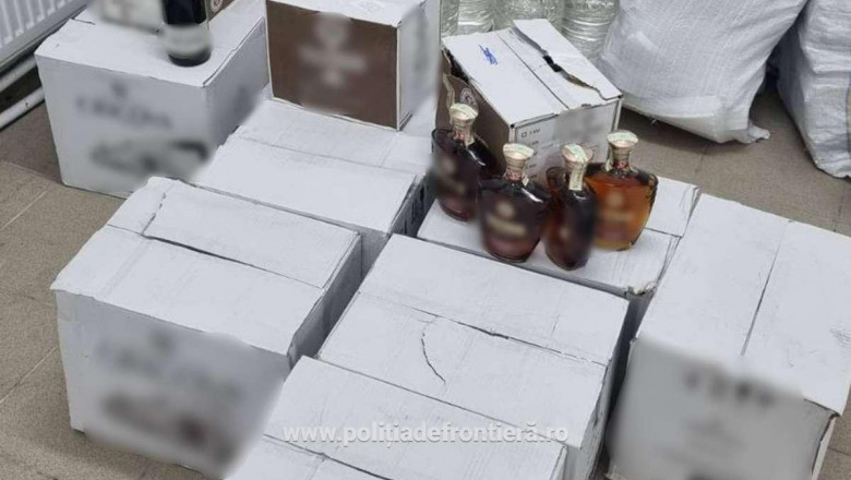 Un baiat de 19 ani a incercat sa intre in Romania cu peste 240 de litri de alcool din Republica Moldova Imagine