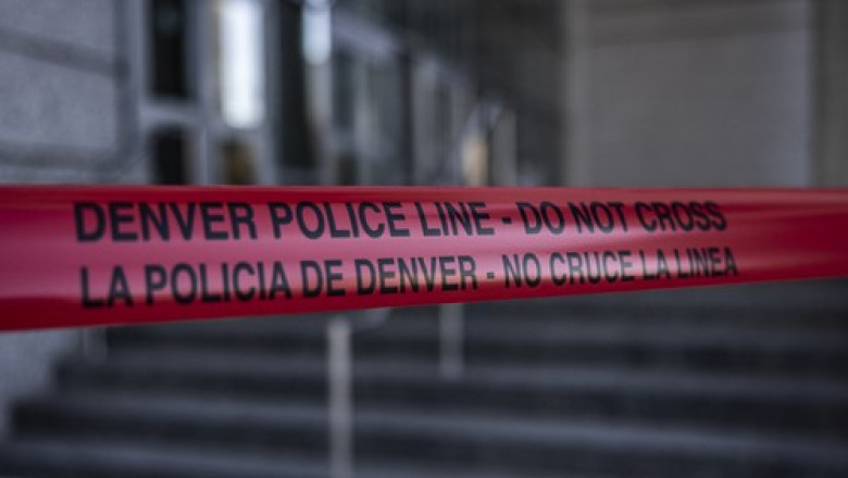 Un barbat a deschis focul in Curtea Suprema a statului Colorado, care l-a declarat pe Trump neeligibil. Agresorul a fost arestat Imagine