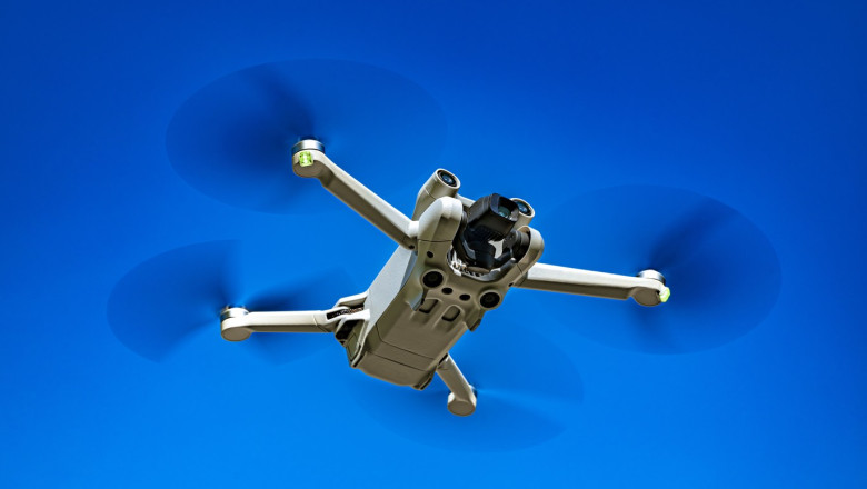 Un barbat a fost condamnat pentru pilotarea unei drone sub influenta alcoolului. Statul din UE care a inregistrat premiera Imagine