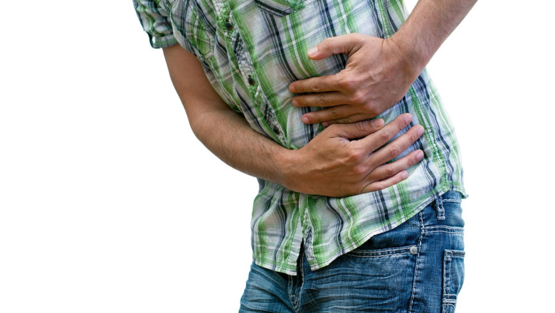 Un barbat a inghitit cercei de jumatate de milion de dolari inainte ca politia sa-l prinda Imagine