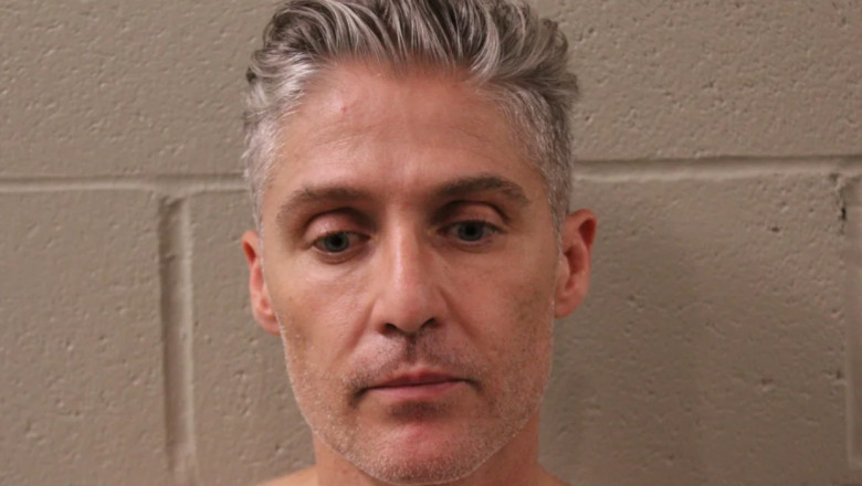 Un barbat a reusit sa ascunda o crima timp de 26 de ani, dar dupa ce a divortat adevarul a iesit la lumina. Ce s-a intamplat Imagine