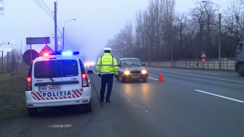 Un barbat a scapat de sub escorta politistilor din Olt Imagine