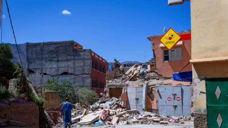 Un barbat a trebuit sa aleaga daca sa-si salveze fiul sau parintii. "Totul s-a intamplat atat de repede. I-am vazut murind" Imagine