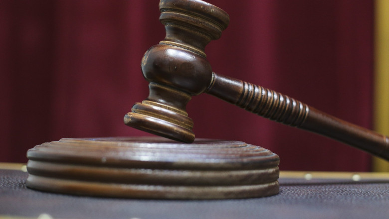 Un barbat acuzat ca a agresat sexual doua minore a fost plasat de tribunal in arest la domiciliu Imagine