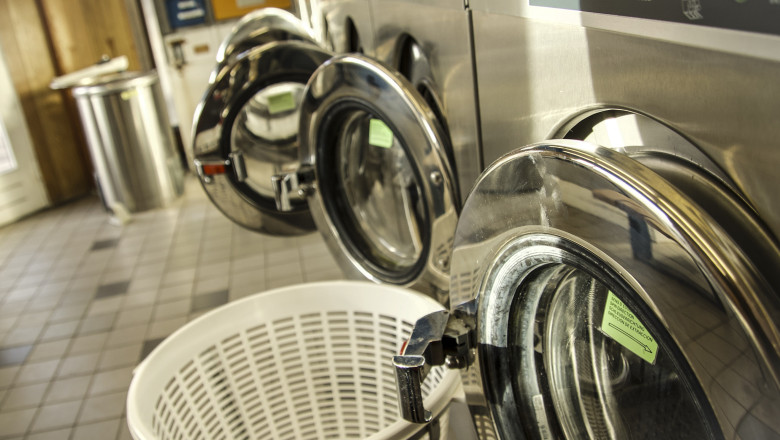 Un barbat acuzat de viol a putut fi condamnat dupa ce imaginea i-a aparut in reflexia geamului unei masini de spalat Imagine