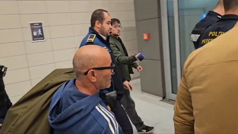 Un barbat din Cluj, de pe lista Most Wanted, a fost adus in Romania dupa mai multi ani de la fuga din tara. Pentru ce a fost condamnat Imagine