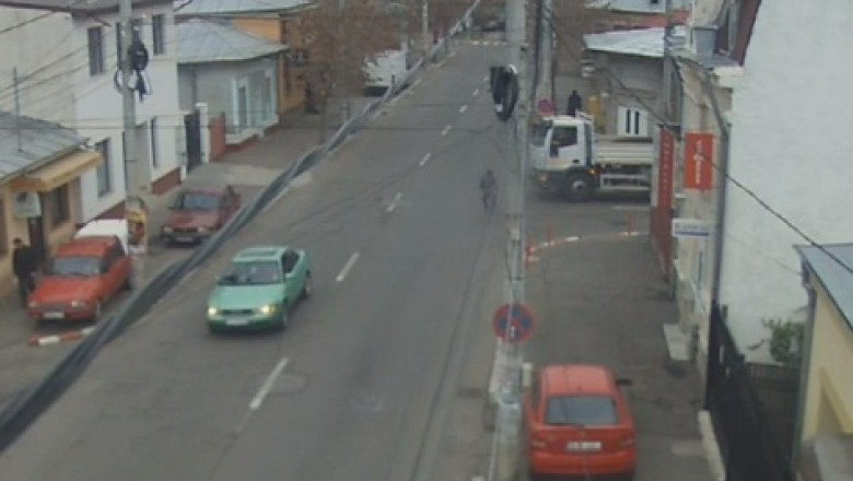Un biciclist din Buzau a fost accidentat de soferul unei autoutilitare Imagine