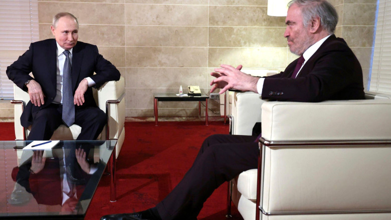 „Un cadou pentru dictator”. Revolta publica a dus la anularea unui concert sustinut de un dirijor rus apropiat de Putin, in Italia Imagine