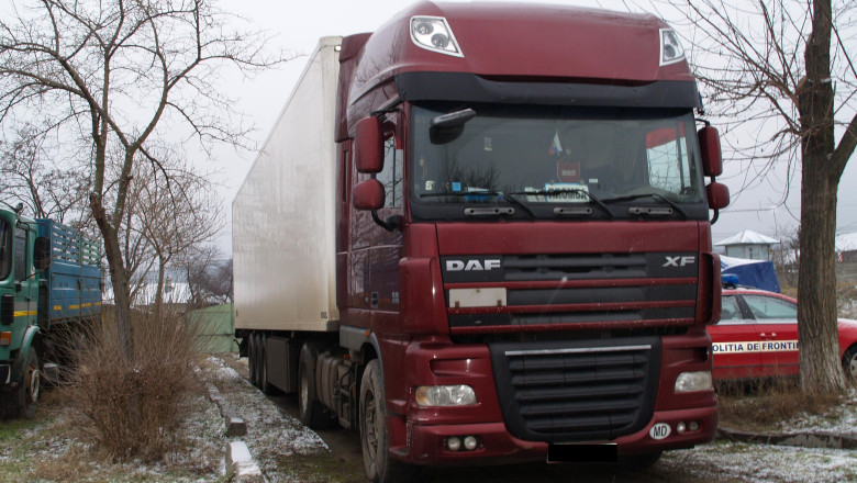 Un camion furat din Germania a fost descoperit la vama Albita Imagine